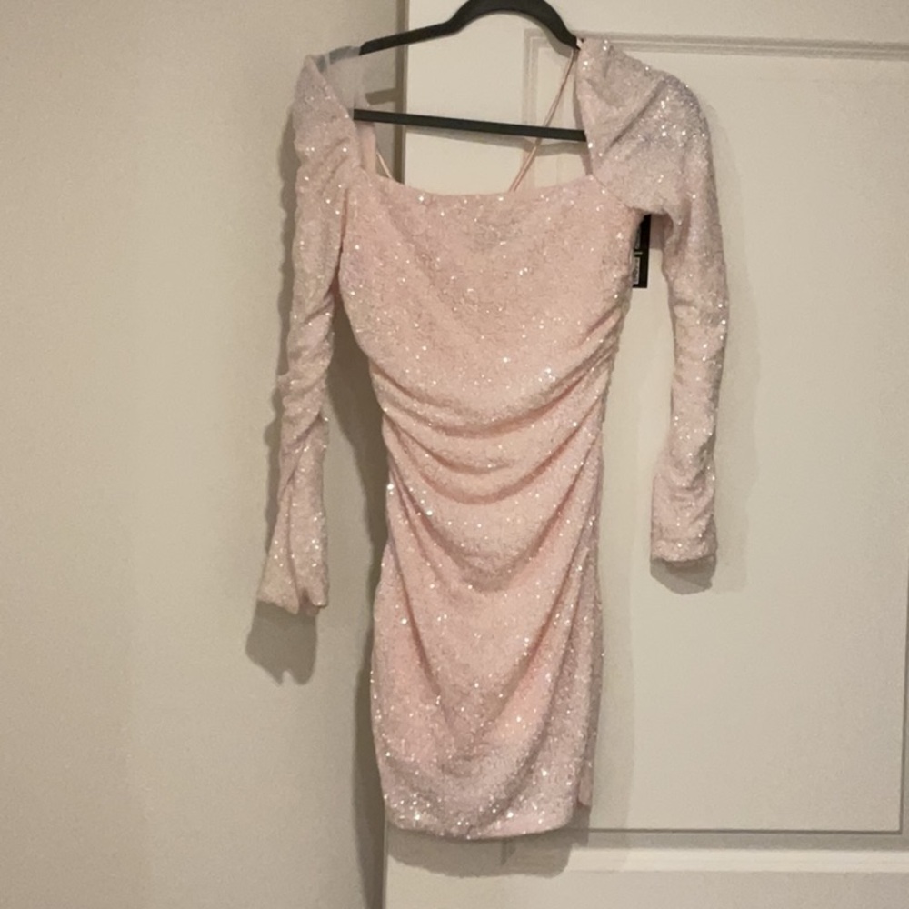 Elegant Pink Sequin Dress